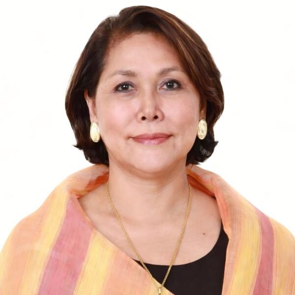 DR. GLORIA J. MERCADO